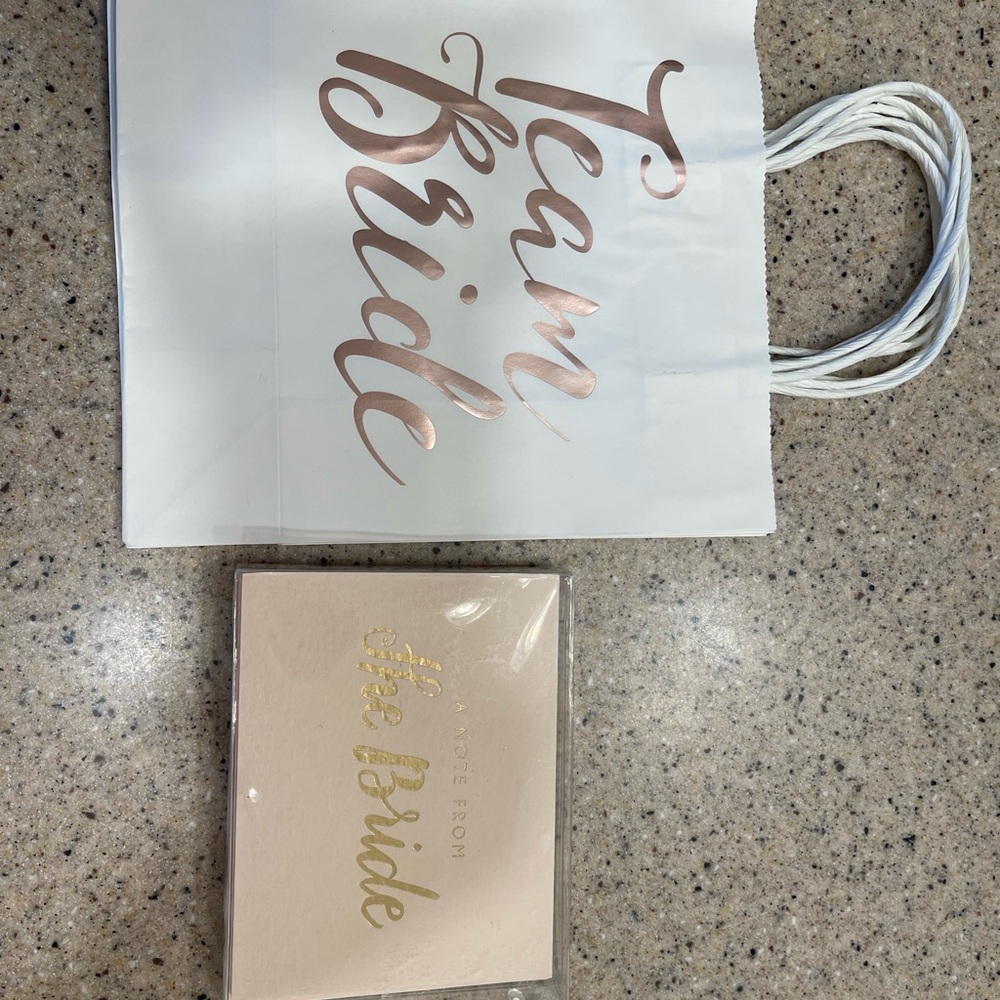 Paper Source Team Bride Bag and Card Set - White and Gold